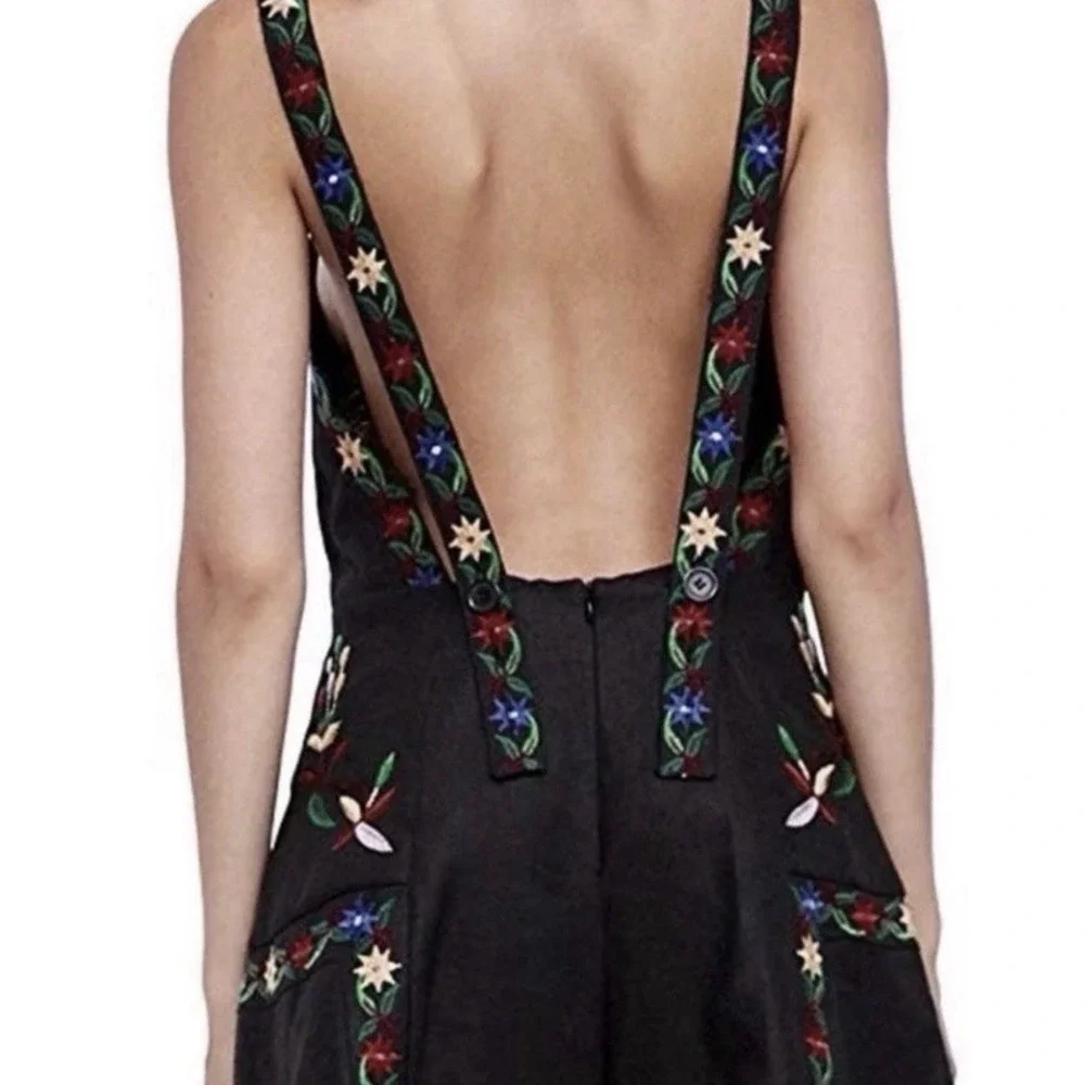 Zara Linen Romper S Floral Embroidered Black Bib Jumper Boho Hipster Open Back